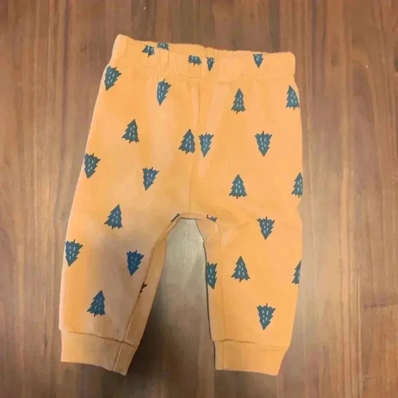 PL Baby Christmas Tree Set – Teal & Yellow (Size 6 months) | Cozy & Festive! - Picture 4 of 5